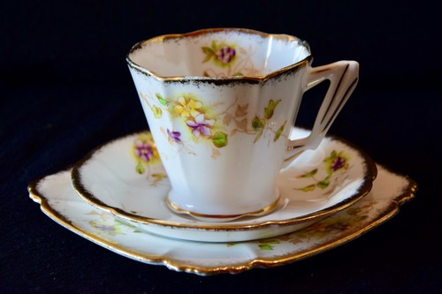 Royal albert crown china - royal,